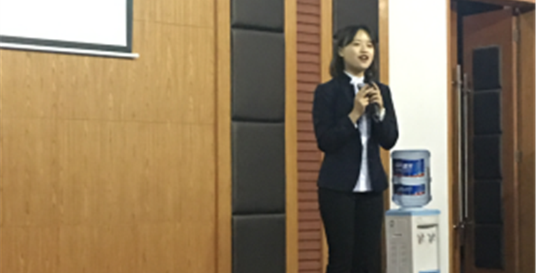 工商管理系标志性学生活动—— “第四届人在职场之职面未来”比赛顺利举行