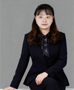 张艺