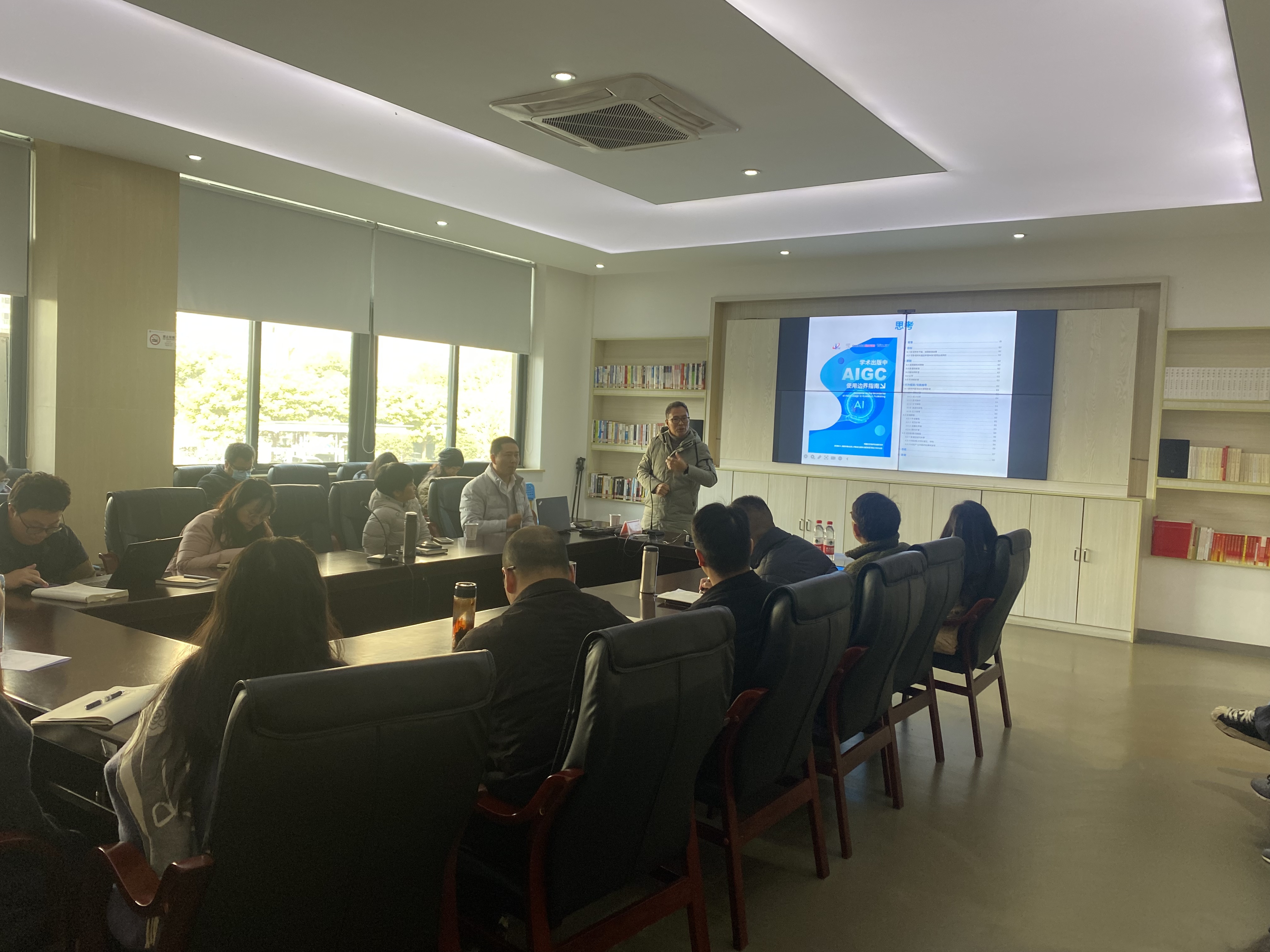 微信图片_20251210123035_278_28 微信图片_20251210123035_278_28