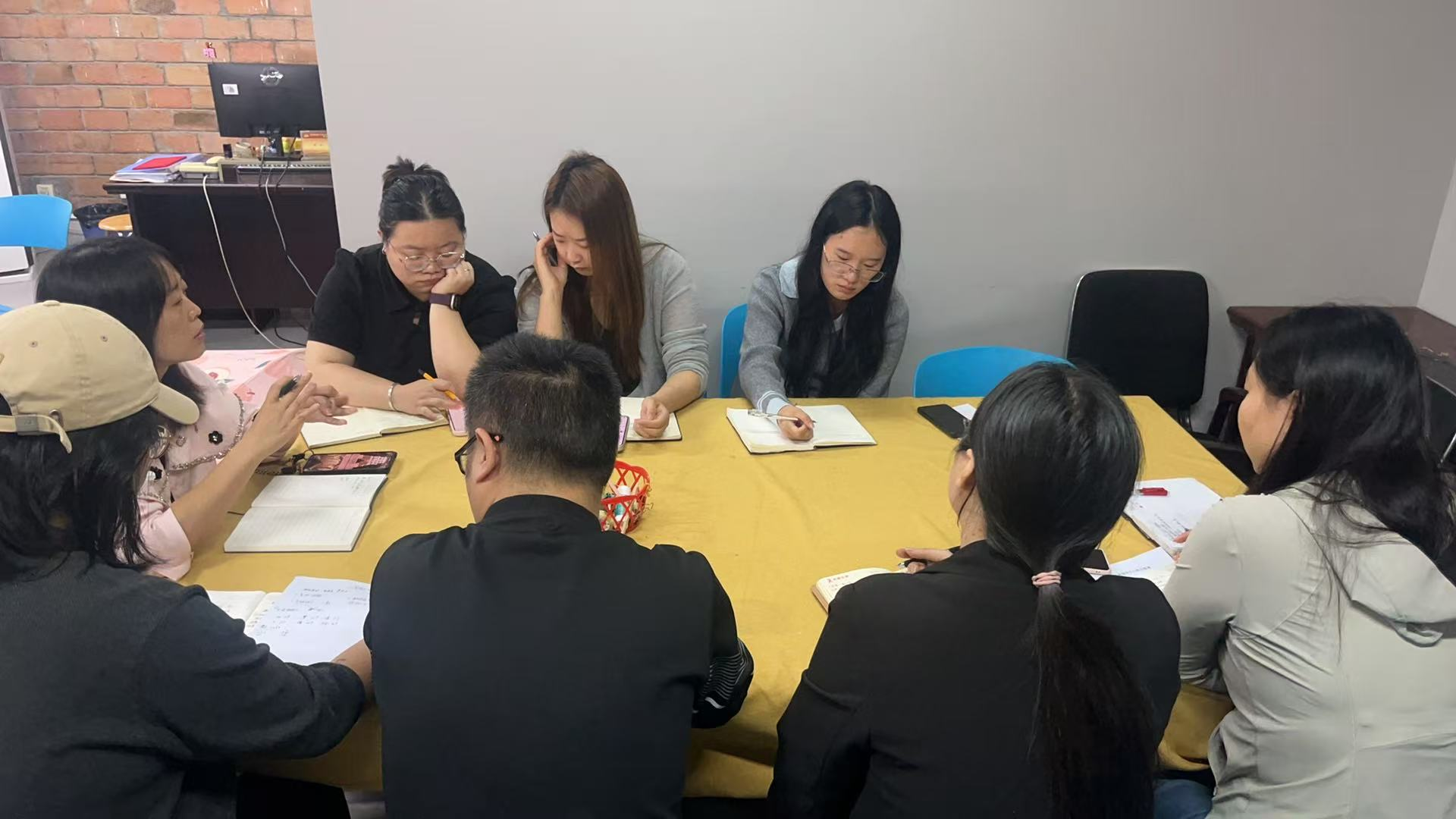 图片2 图片2