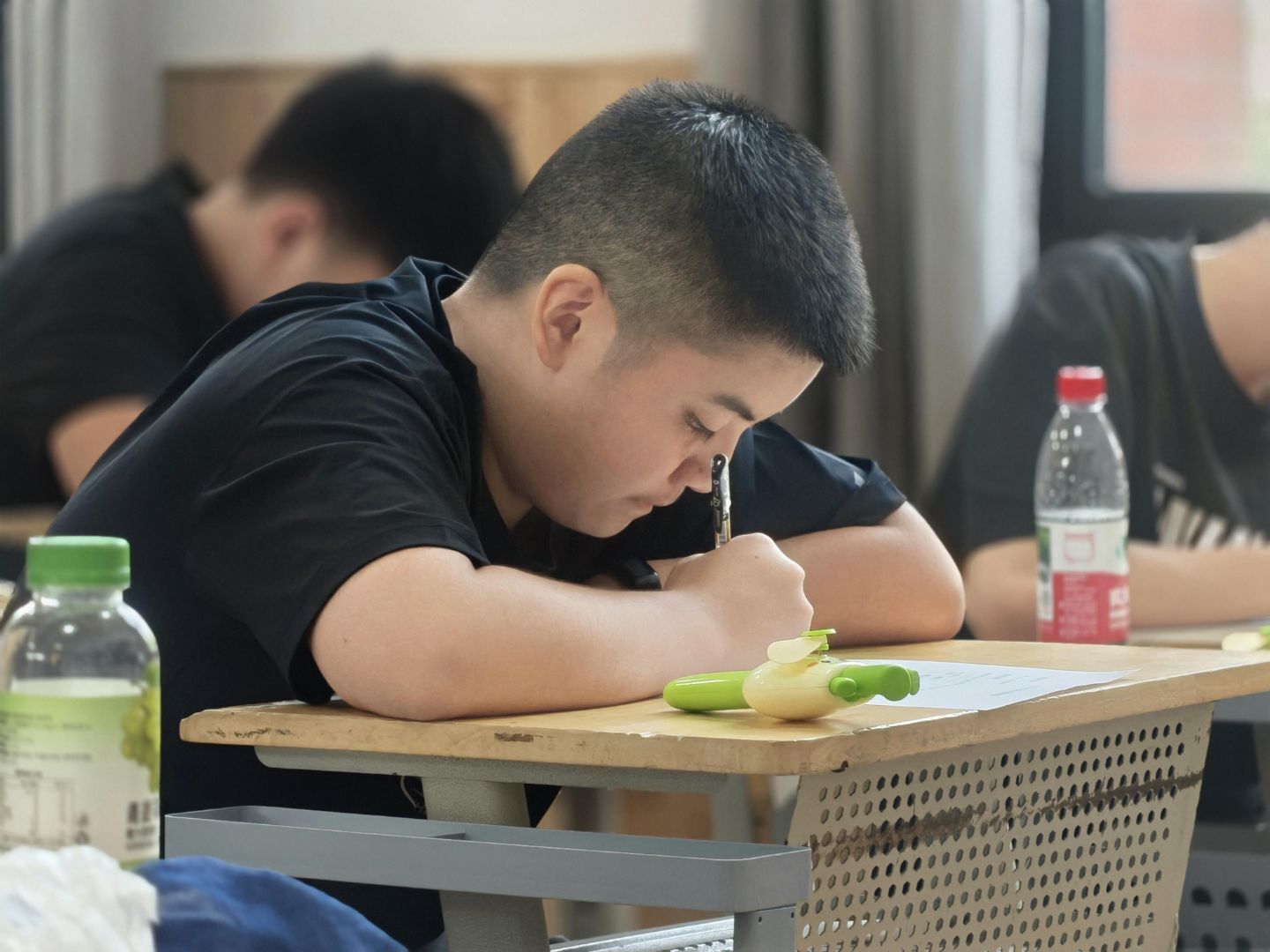 问卷填写 (1)